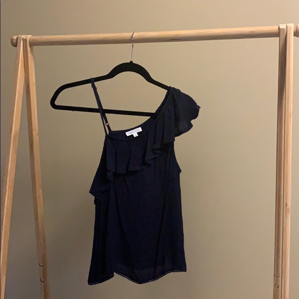 Patrons of Peace One Side Flutter Sleeve Size M